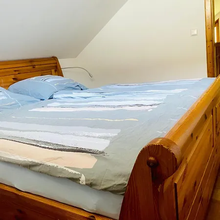 Der Familie Budzisch 진스하임